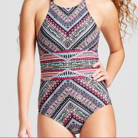 Mossimo Women's High Neck Strappy Back One Piece Swimsuit NWT Multi Berry Tribal - Picture 5 of 5